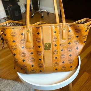 MCM medium tote